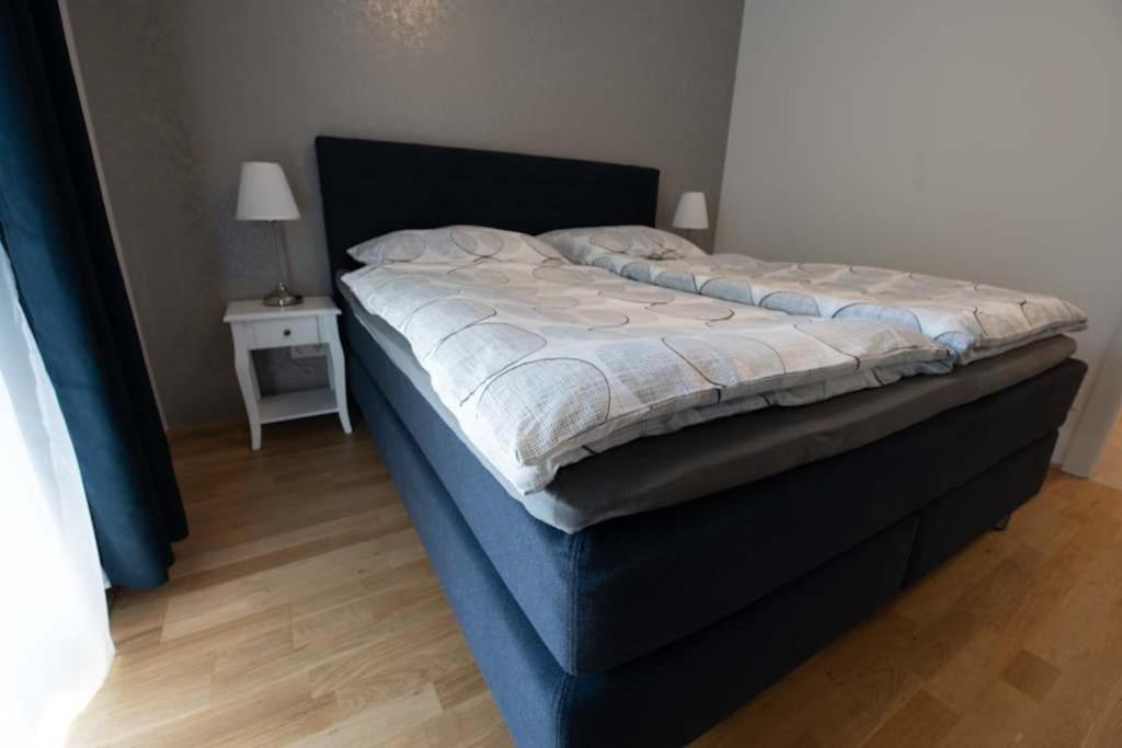 Stilvolle 2-zimmer In Graz-lend Mit Tiefgaragenplatz Appartamento